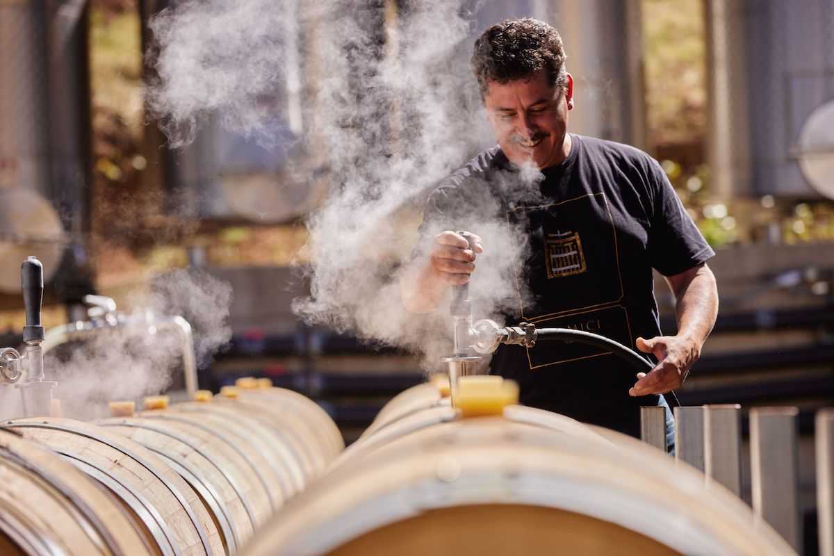 Roberto steaming Chardonnay barrels